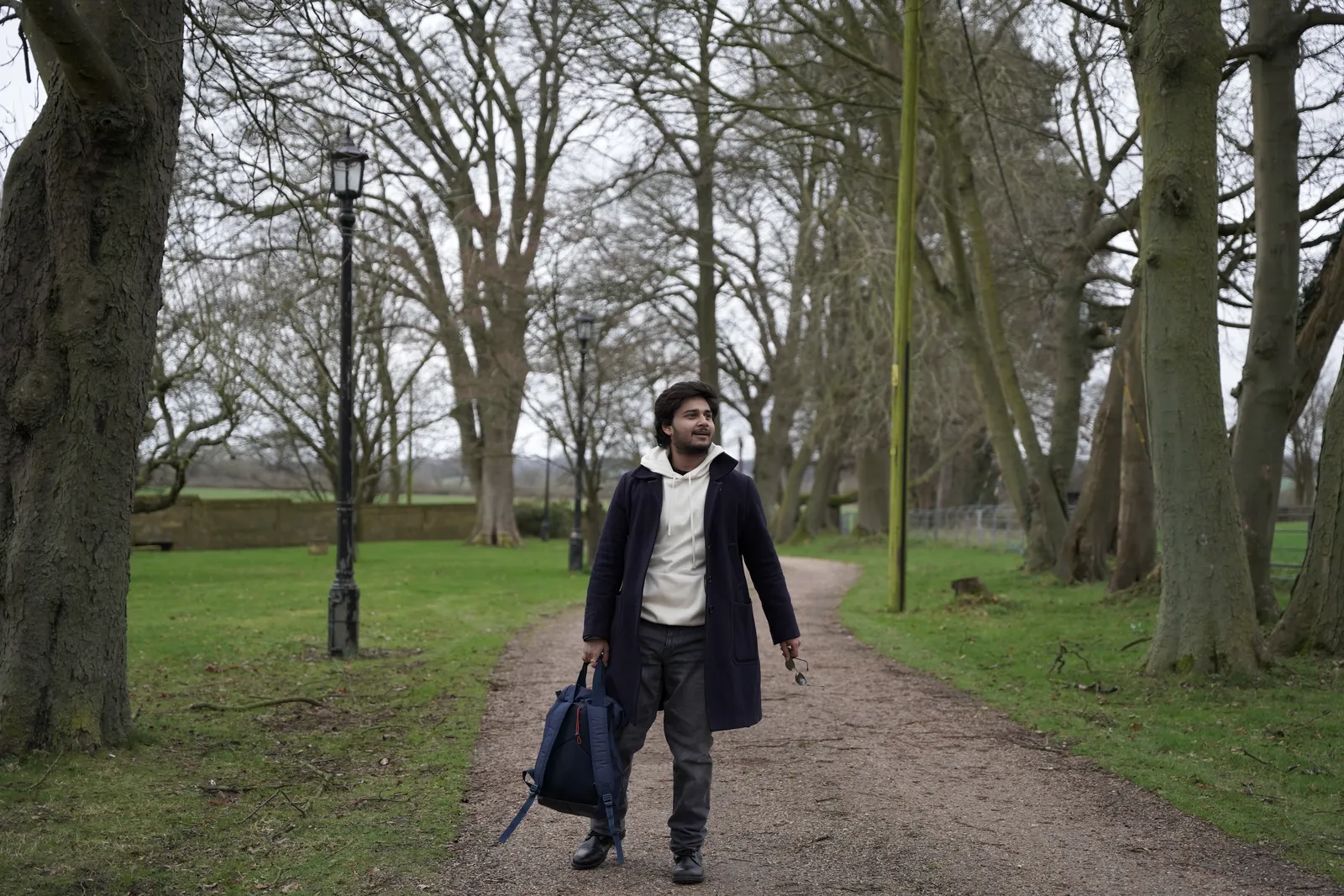 Behind the scenes production photograph 12