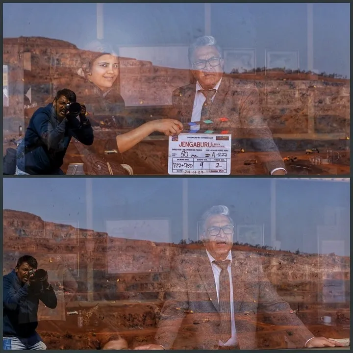 Production behind-the-scenes photograph 25