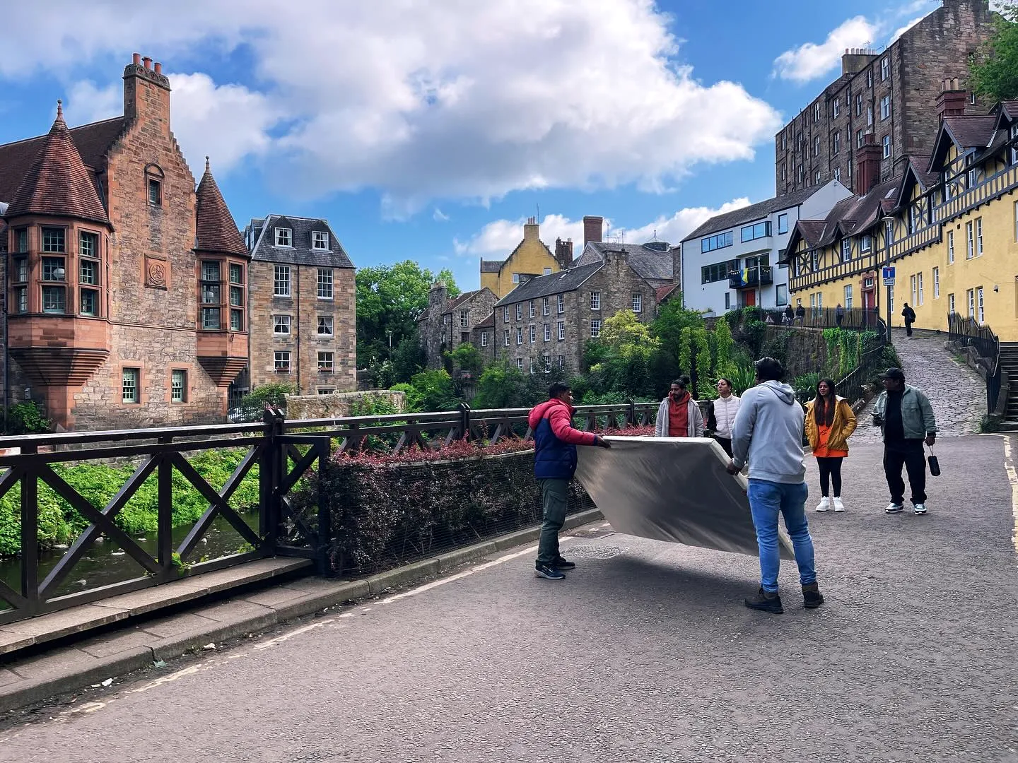 UK production location and behind-the-scenes still 14